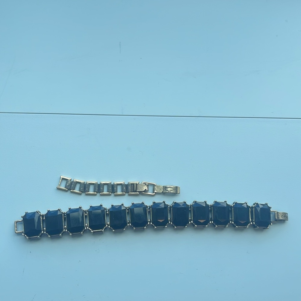 Large stone bracelet with extender - Picture 4 of 7